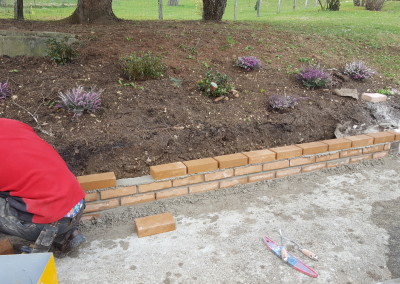 clôtures, pose de portails et maçonnerie jardin et construction de murette